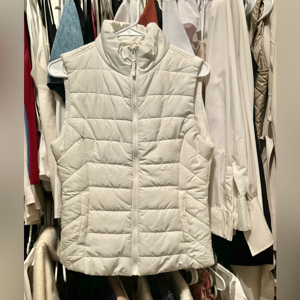 Aeropostale Puffer Vest